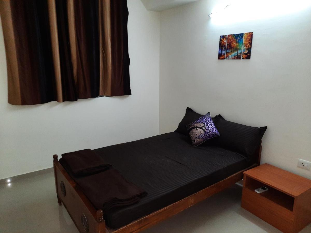 Royale Gardenia Appartement Madras Buitenkant foto